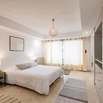 Chauvain Residence