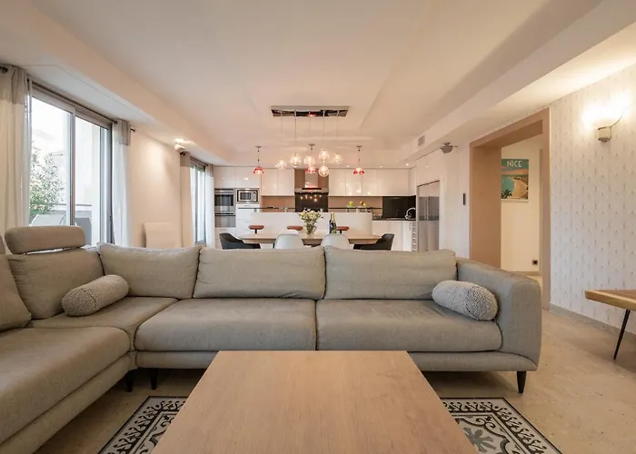 Chauvain Residence